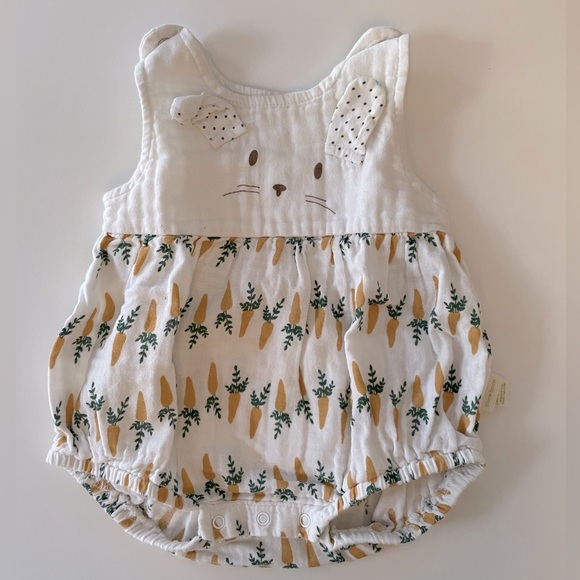 Bunny Bubble Romper - Picture 1 of 7